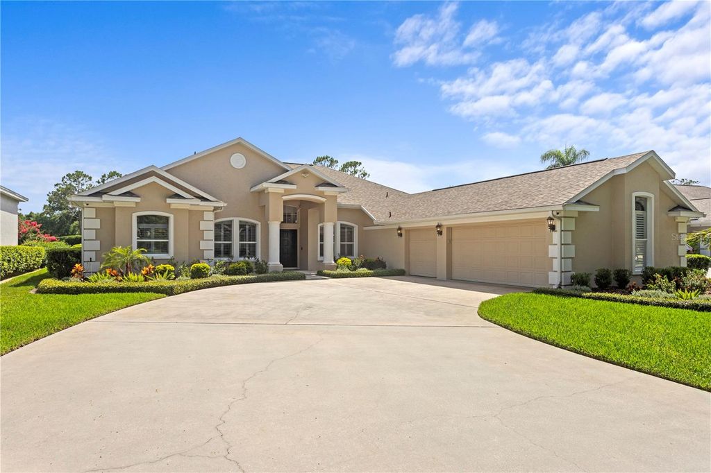 Photo of 3707 Smoke Hickory Lane, Valrico, FL 33596 (MLS # TB8392722)