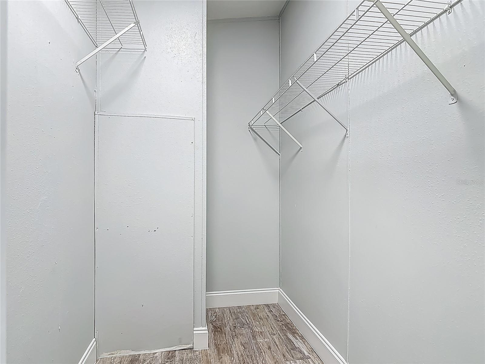 MISSION OAKS CONDO PH 01-03 - Residential