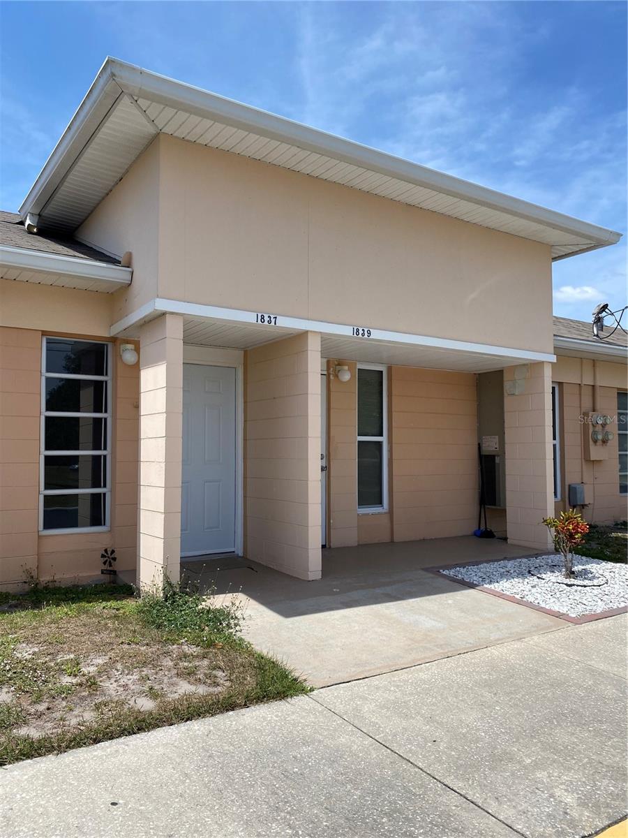 Listing image 1