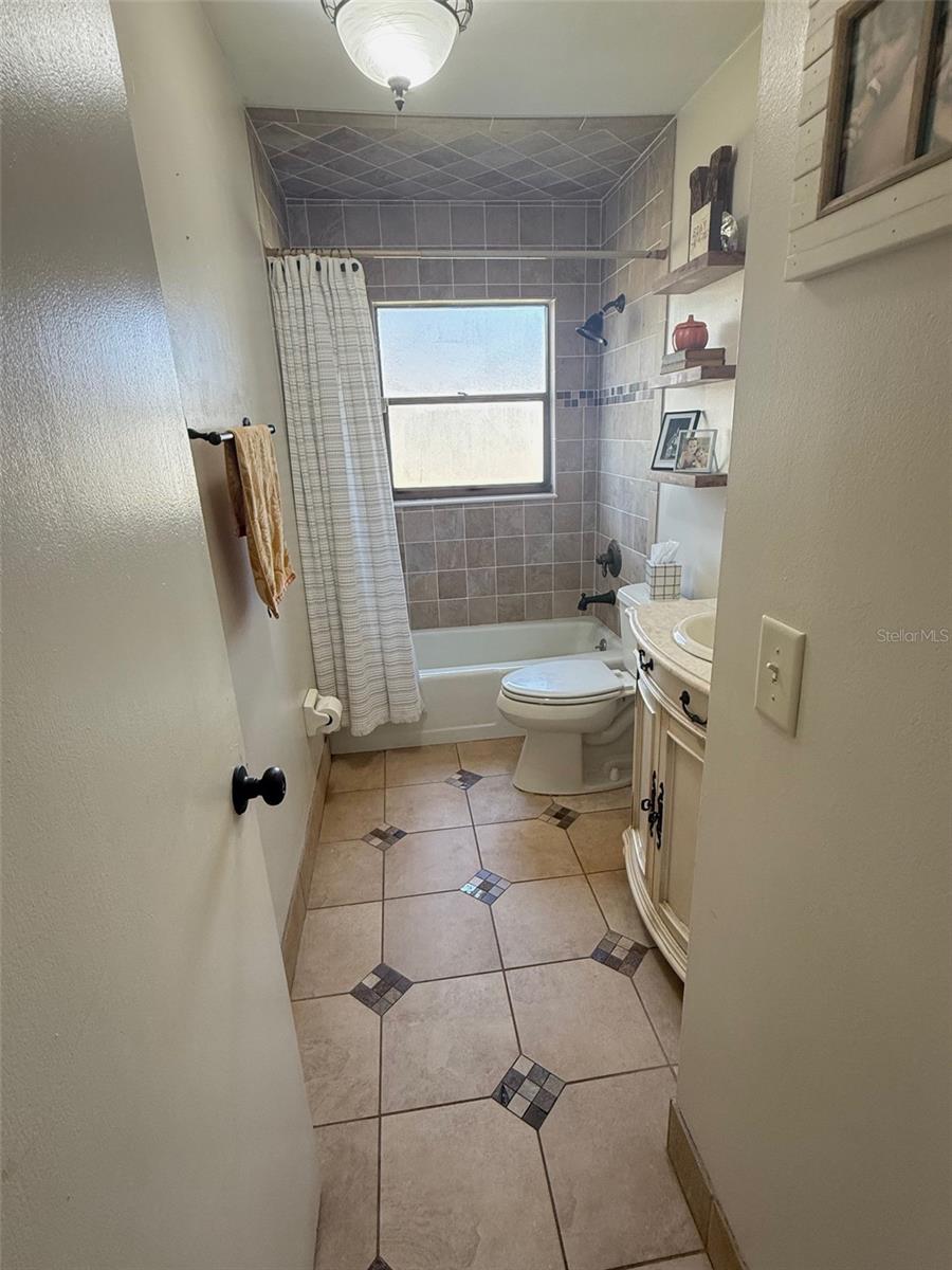 OAKHURST - Residential