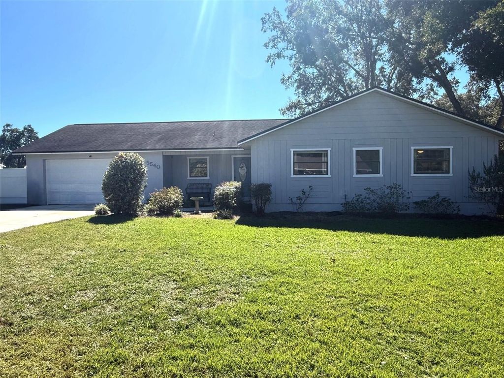 Photo of 5540 SE 21st Lane, Ocala, FL 34480 (MLS # OM712689)