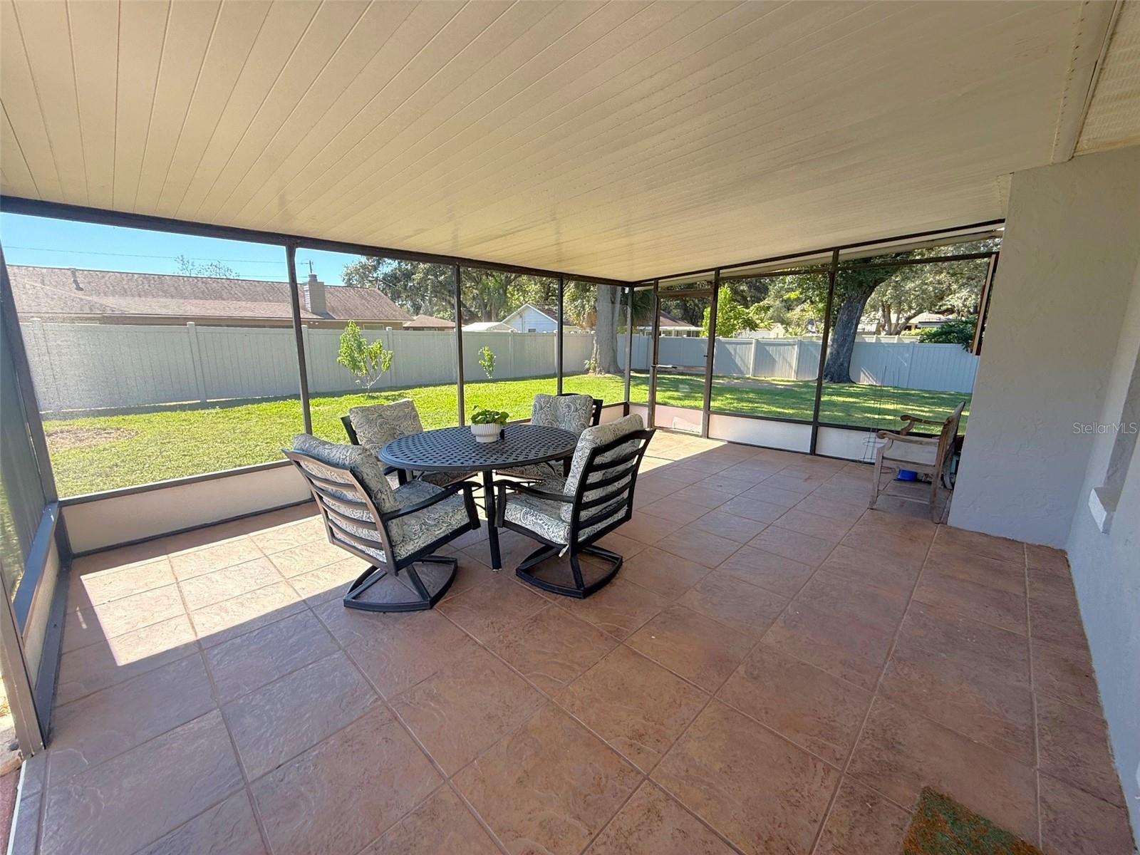 OAKHURST - Residential