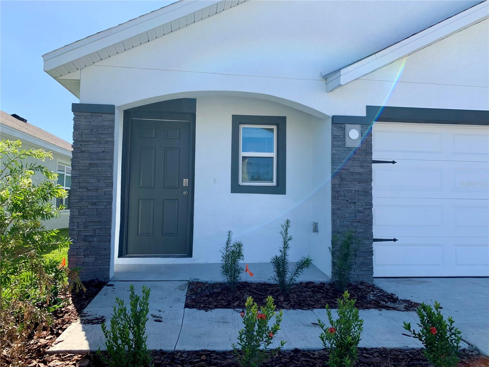 NORTH PARK ISLE PHASE 2A - Residential Lease