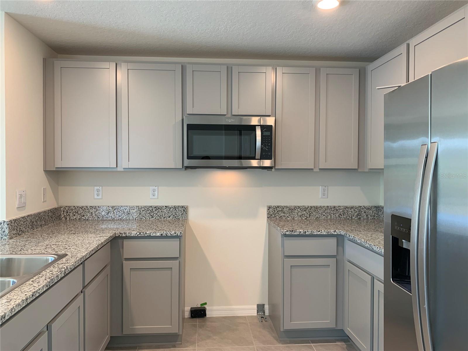 NORTH PARK ISLE PHASE 2A - Residential Lease