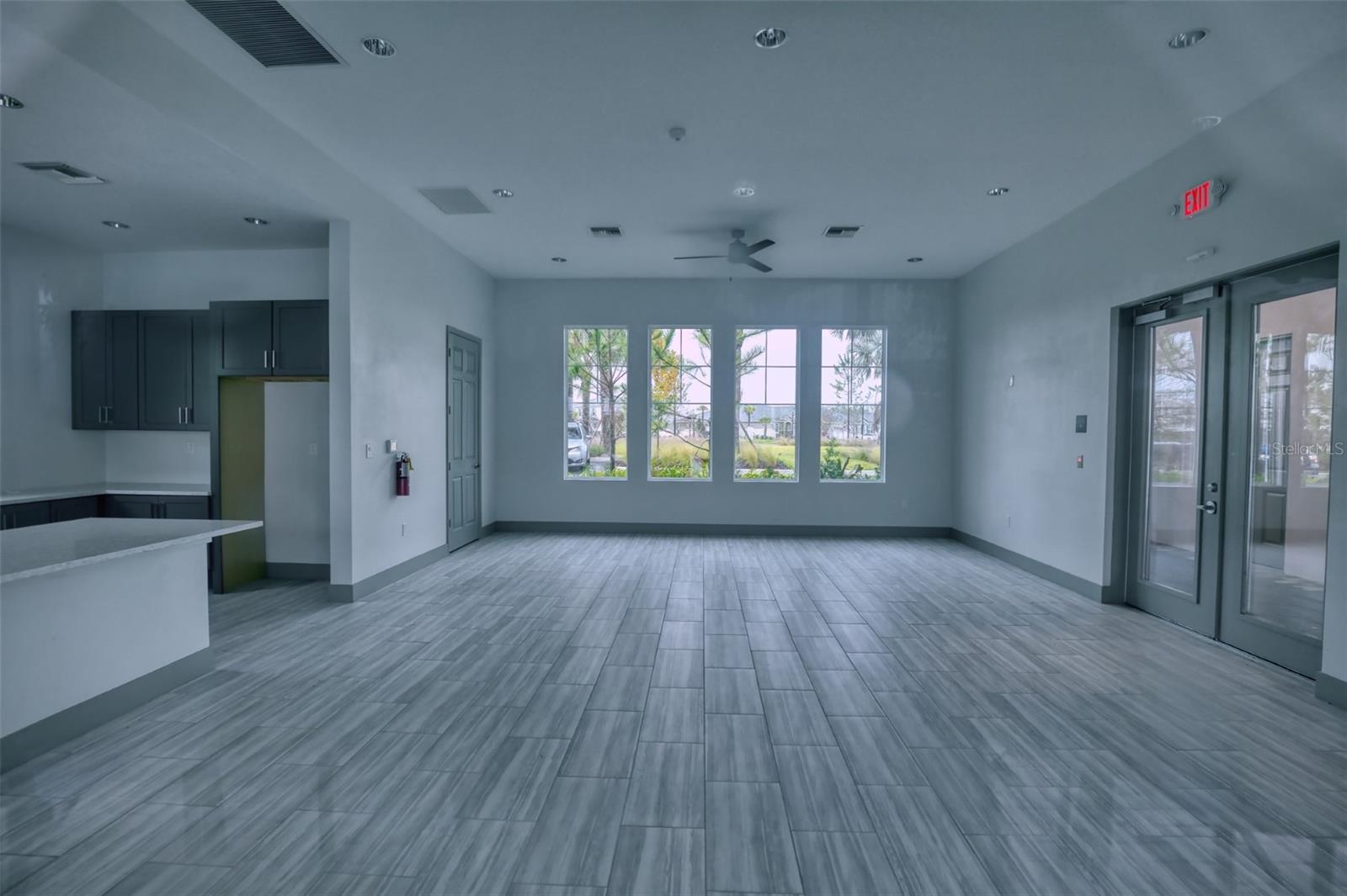 NORTH PARK ISLE PHASE 2A - Residential Lease