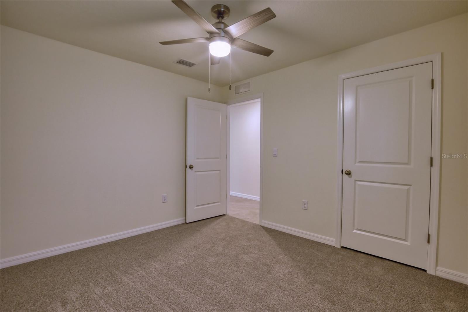 NORTH PARK ISLE PHASE 2A - Residential Lease