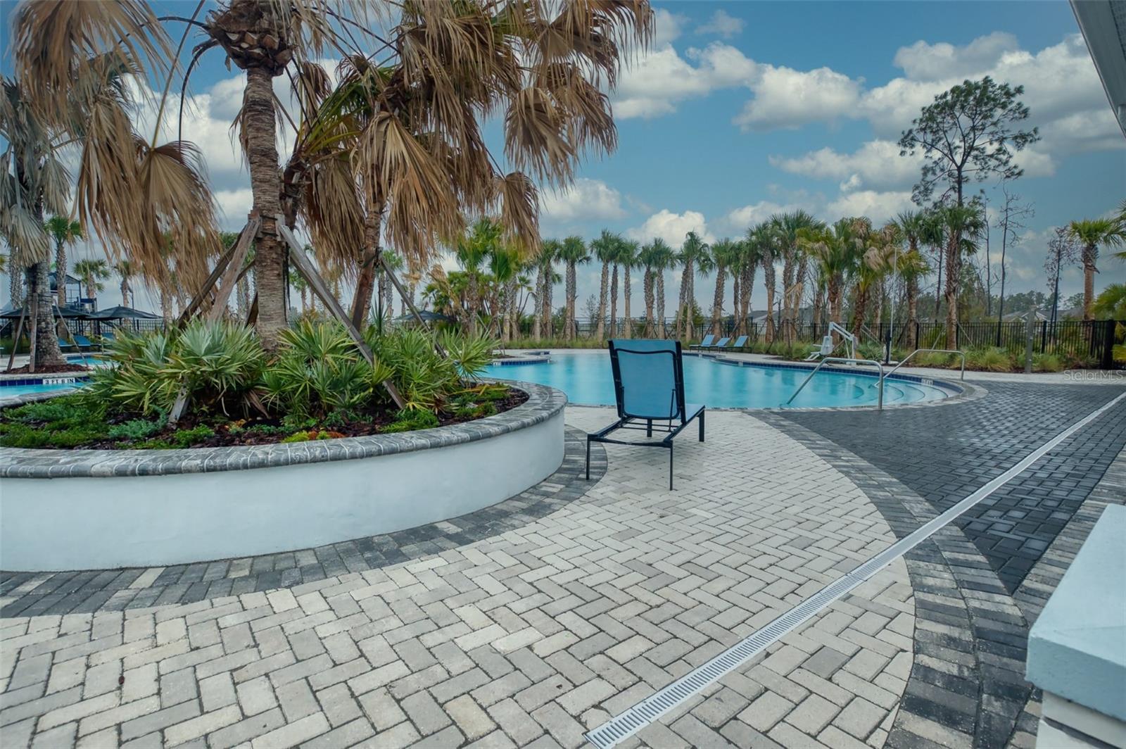 NORTH PARK ISLE PHASE 2A - Residential Lease