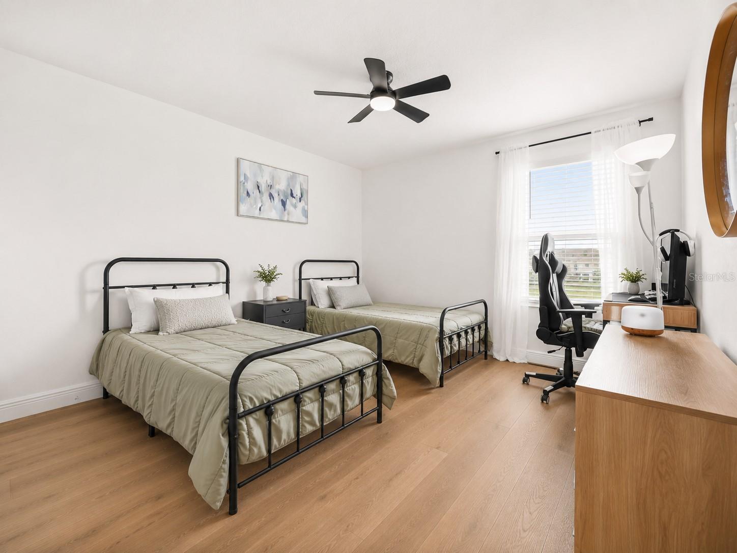 HANOVER LAKES PH 5 - Residential