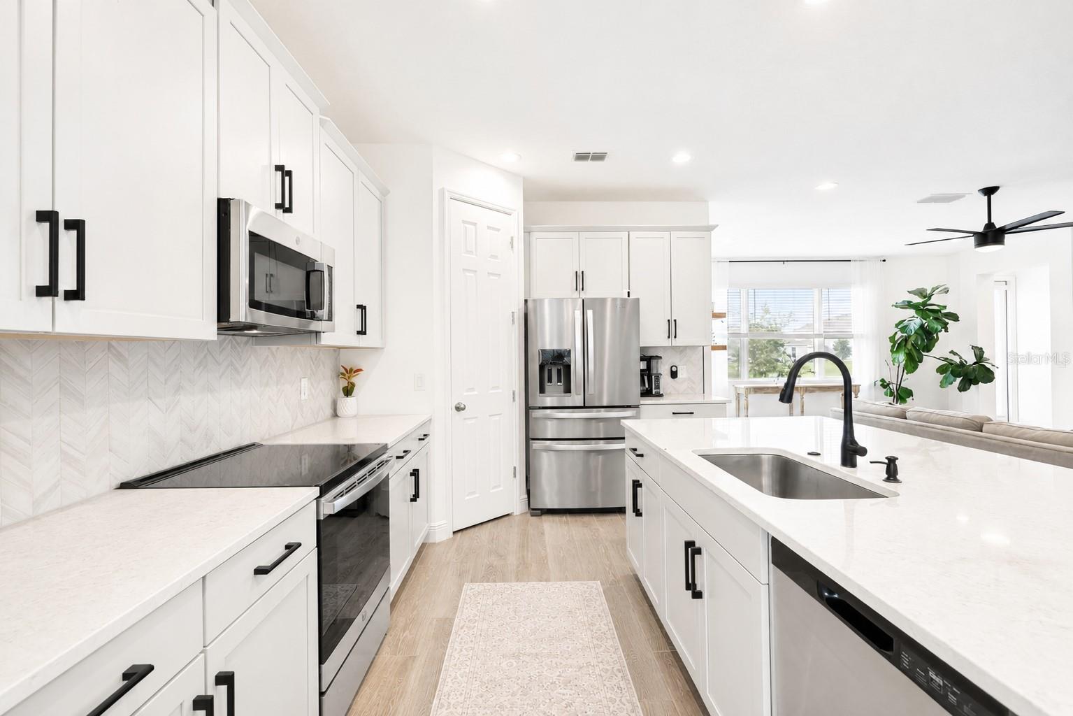 HANOVER LAKES PH 5 - Residential
