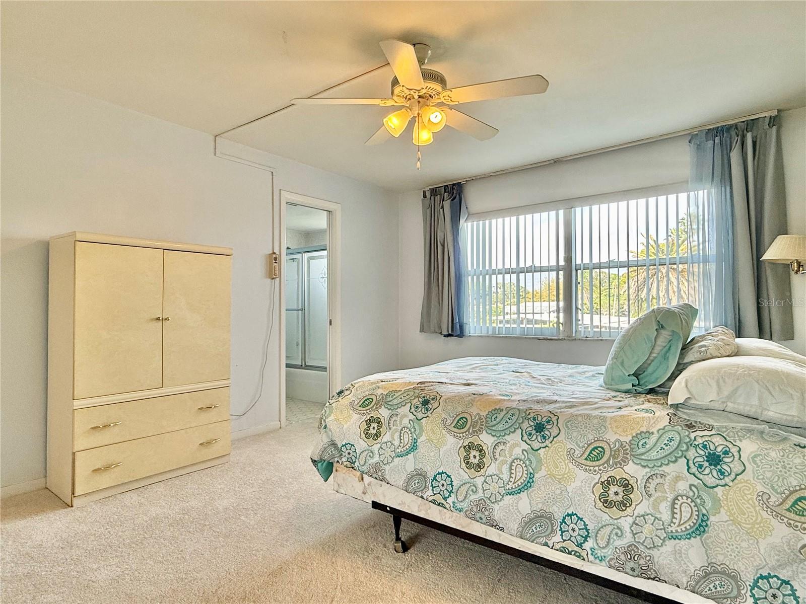 LAFAYETTE THE - Residential