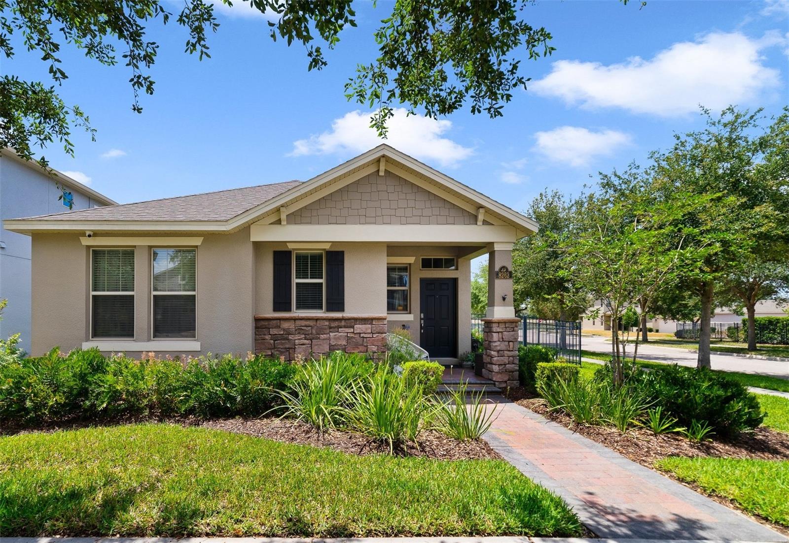 8262 BAYVIEW CROSSING DRIVE