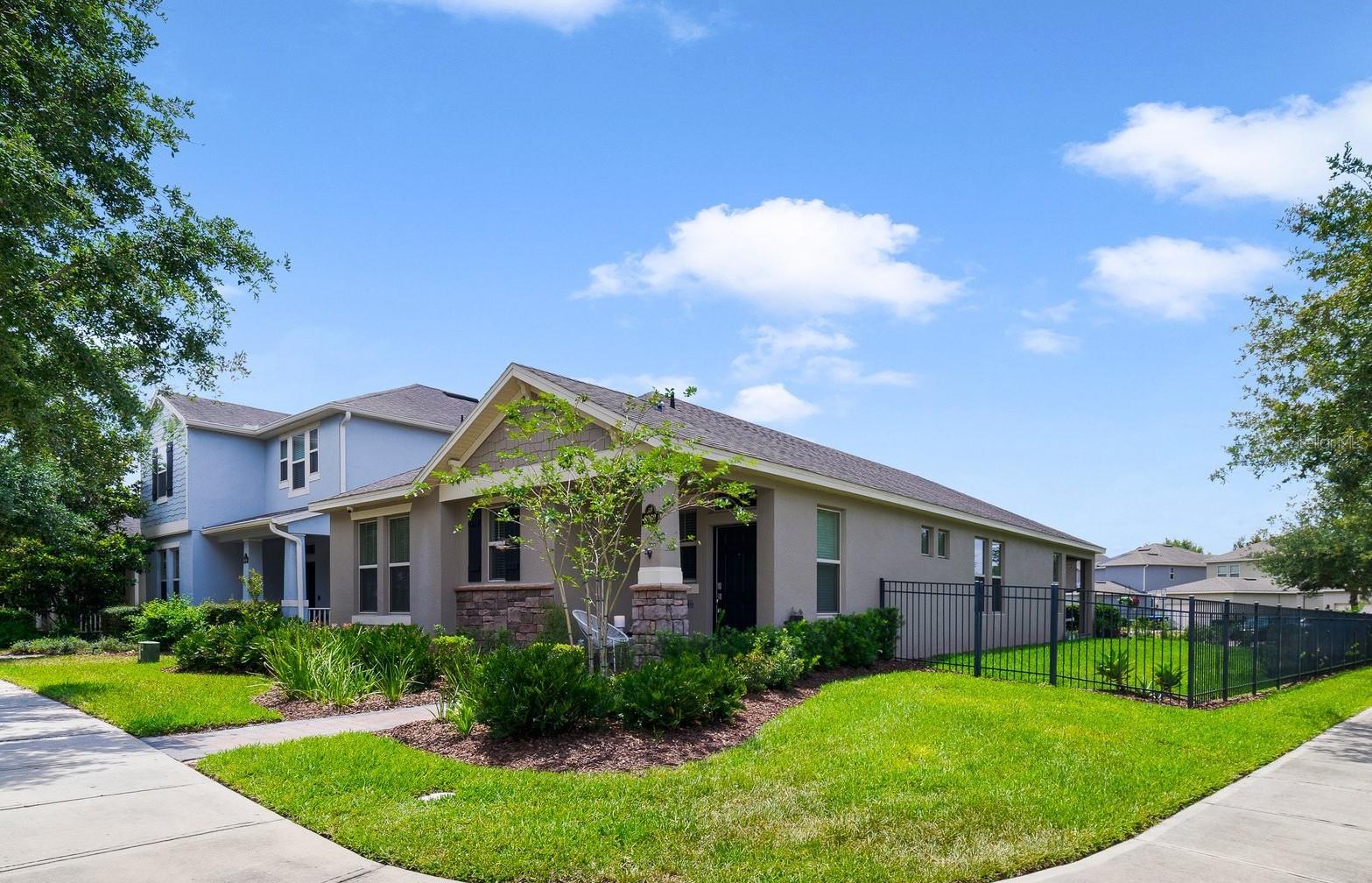 8262 BAYVIEW CROSSING DRIVE