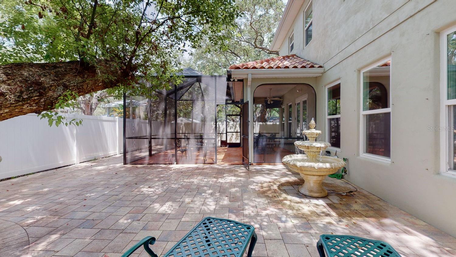 OAKELLARS - Residential