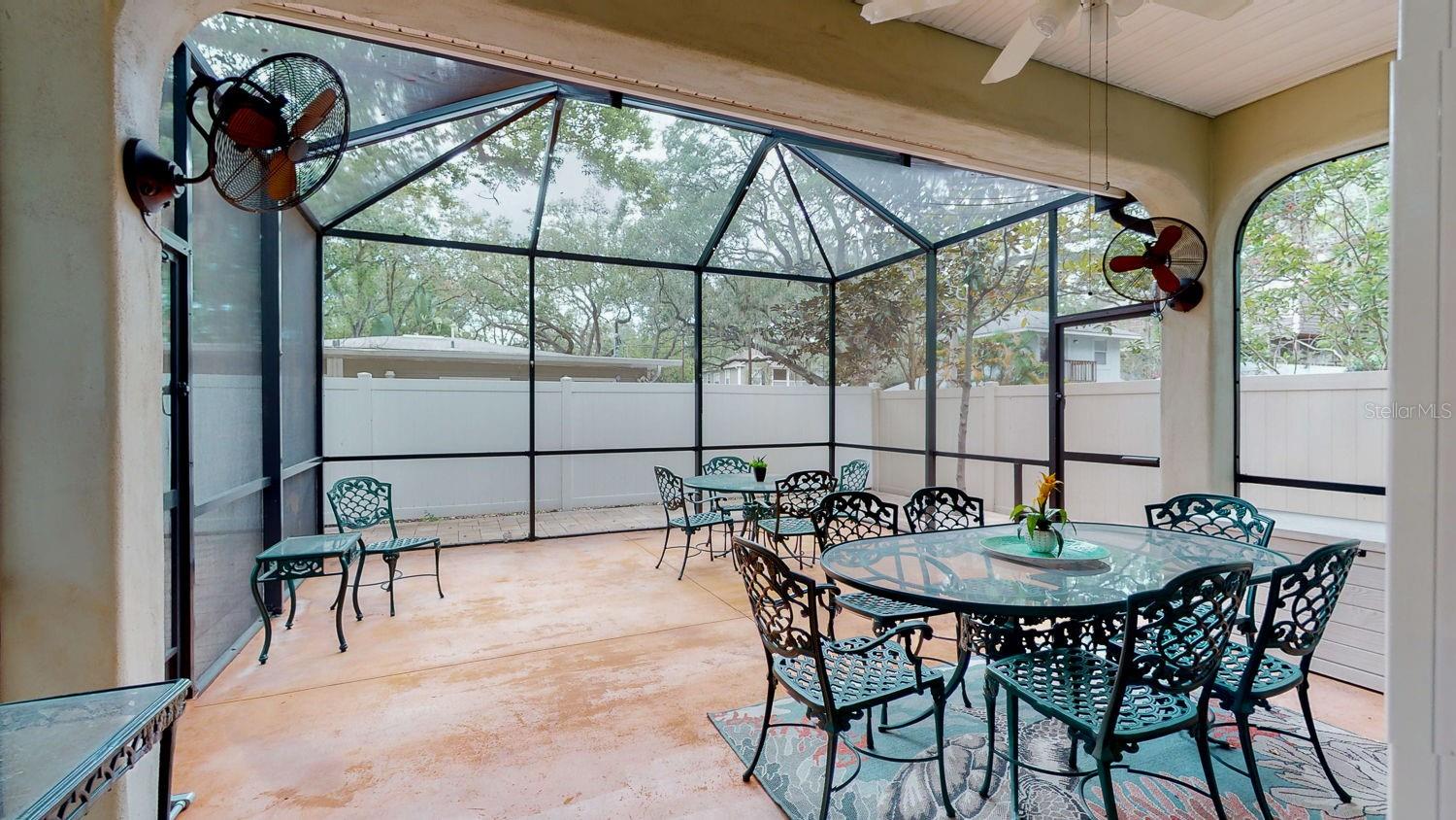 OAKELLARS - Residential