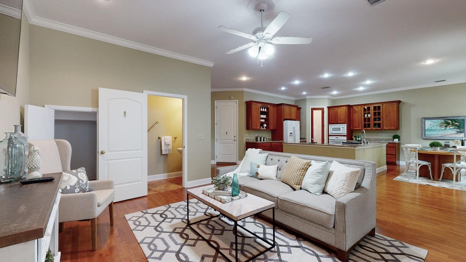 OAKELLARS - Residential