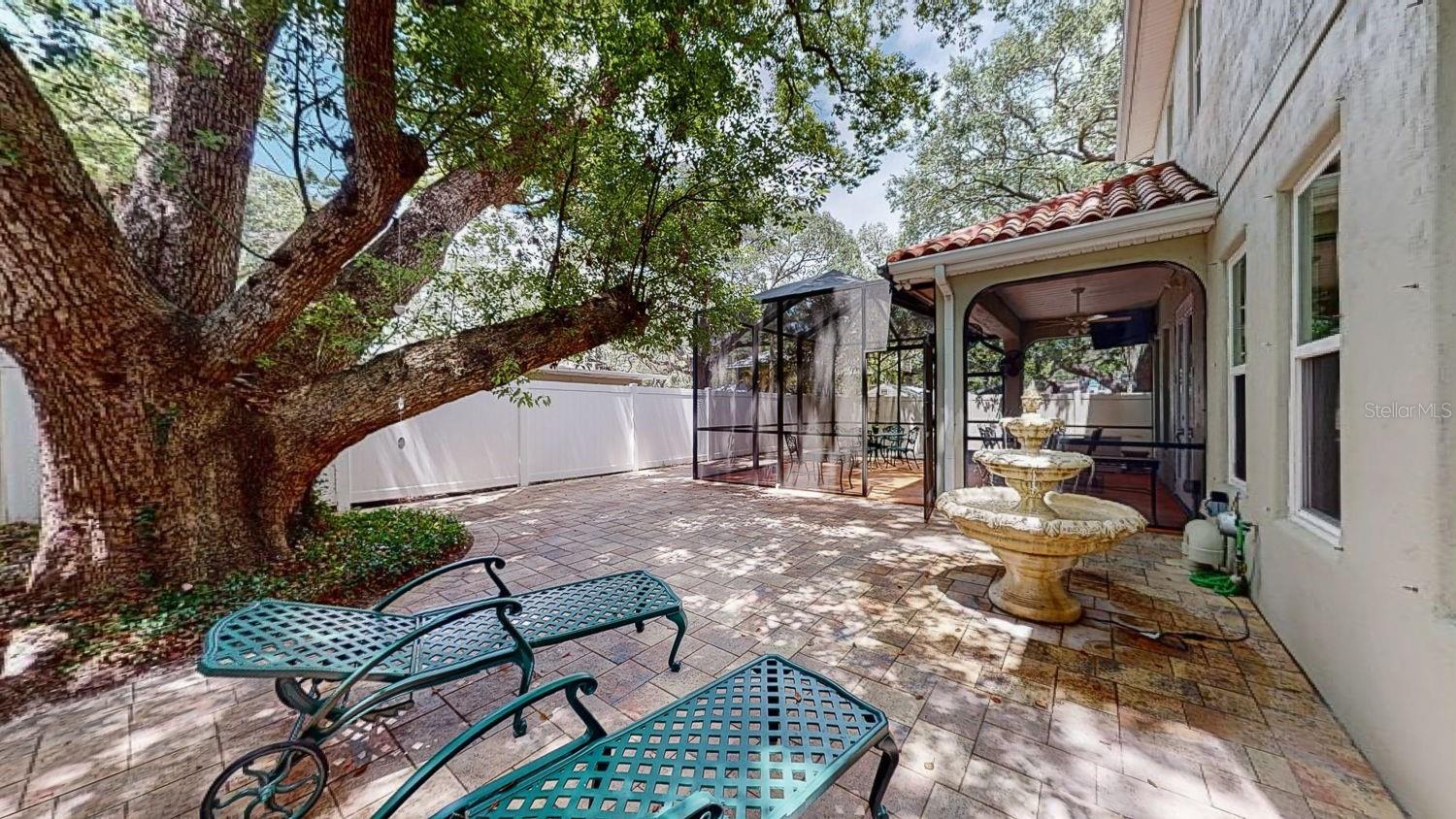 OAKELLARS - Residential