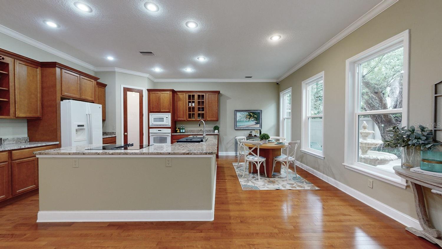 OAKELLARS - Residential