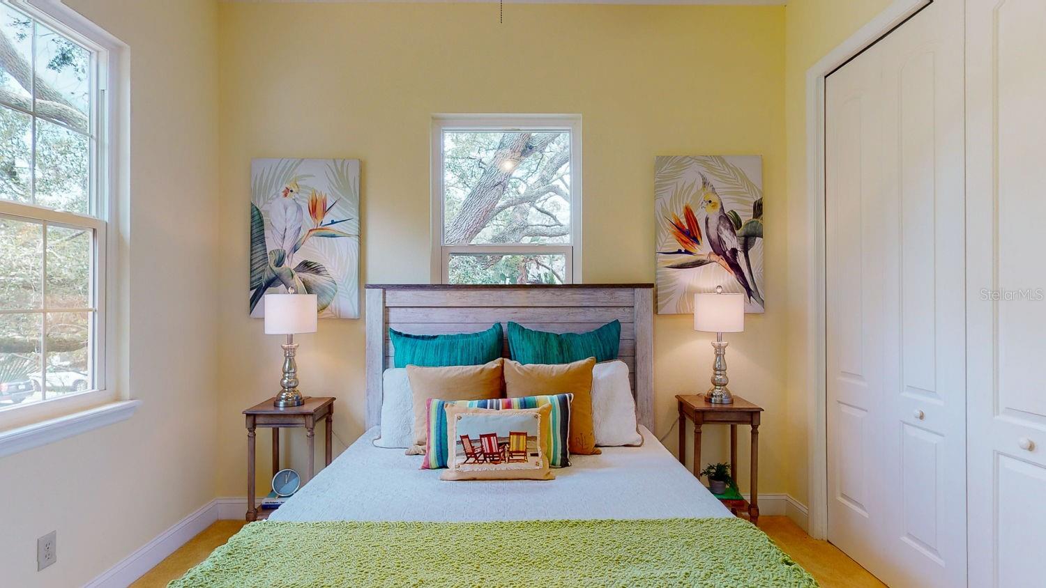 OAKELLARS - Residential