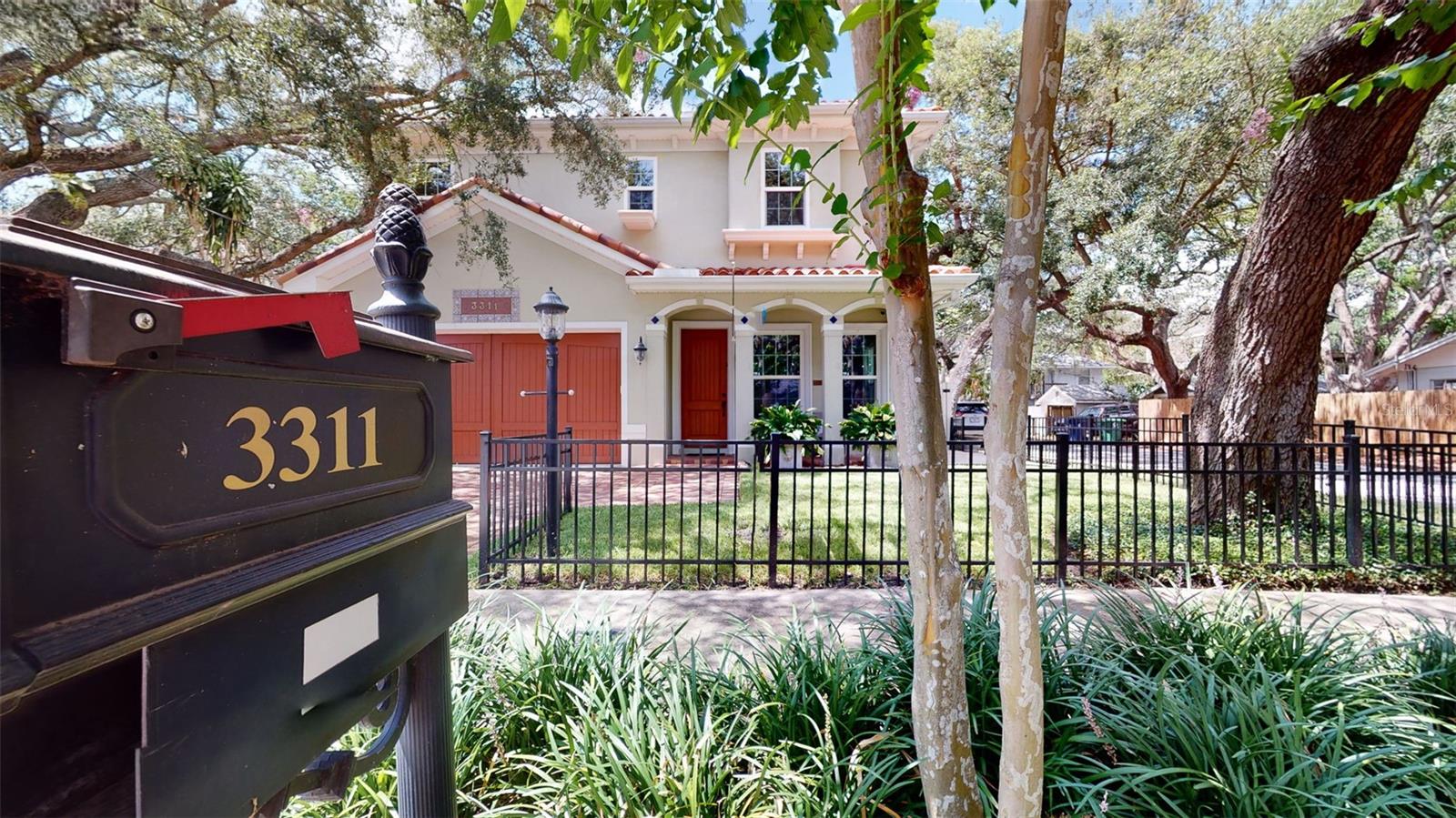 OAKELLARS - Residential