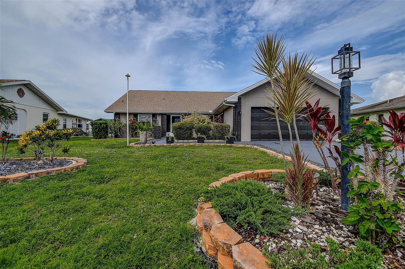 Welcome Home to Modern Elegance in Your 55+ Oasis!
Discover the perfect blend of comfort and style in this newly remodeled home, ideally situated in a vibrant 55+ community. Step inside and be greeted by a bright, open floor plan, showcasing brand-new Luxury Vinyl Plank (LVP) flooring that flows seamlessly throughout. The heart of this home is its stunning, redesigned kitchen, featuring sleek quartz countertops, ample cabinetry, and a full suite of sparkling stainless steel appliances – ready for your culinary adventures. Both bathrooms have been meticulously updated with contemporary finishes, offering a spa-like retreat.
Beyond your beautiful new home, embrace an active, resort-style living experience. Your community offers an array of fantastic amenities, including a refreshing community pool, a state-of-the-art gym to keep you active, a bustling clubhouse for social gatherings, and a well-maintained golf course for endless days on the green. This isn't just a home; it's a lifestyle!
NO FLOOD ZONE, FLOOD ZONE X MEANS NO FLOOD INSURANCE!!! NO HURRICANE DAMAGE
-Partial Owner Financing available, call for details.