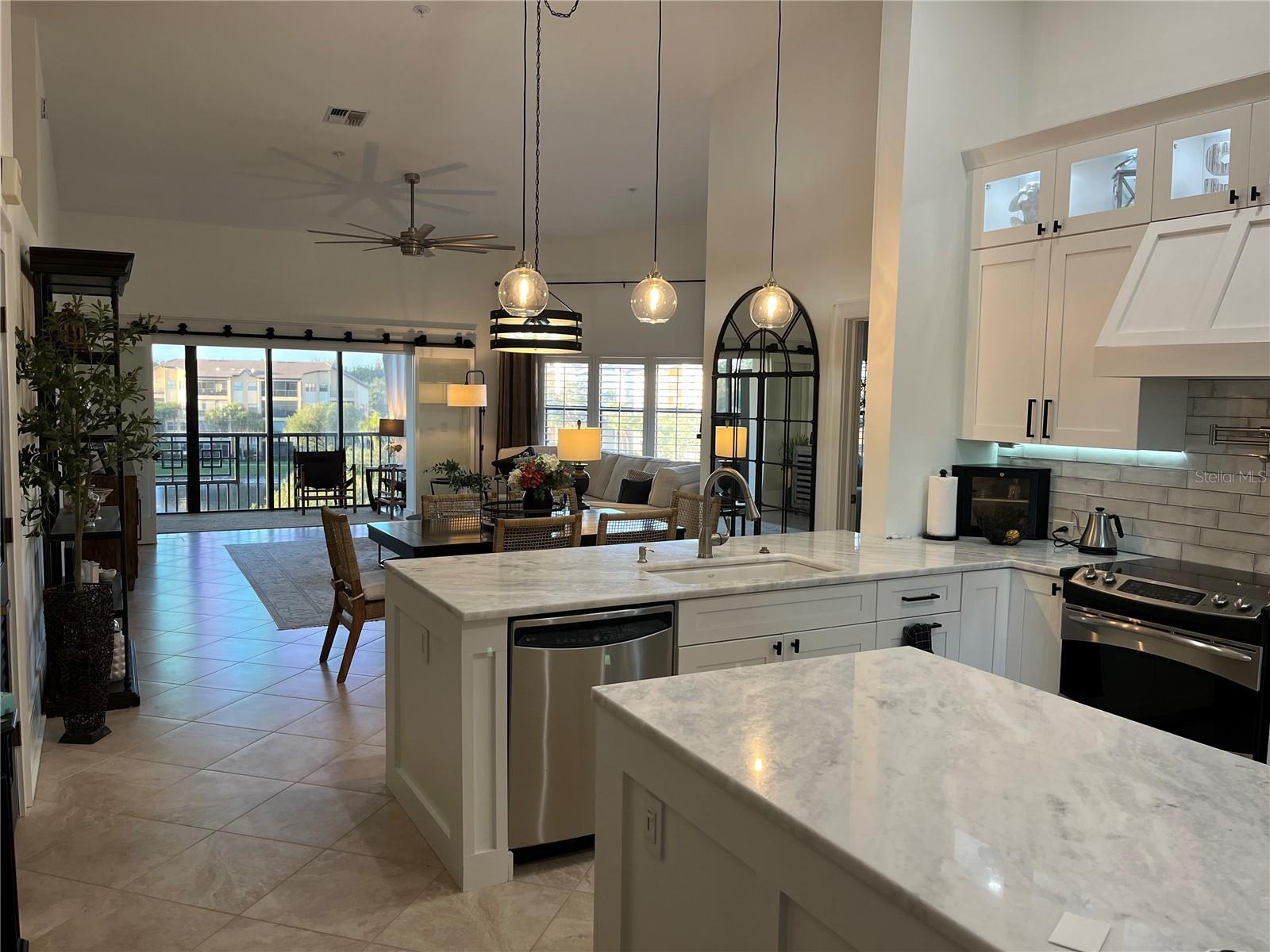 155 VINTAGE CIRCLE I404