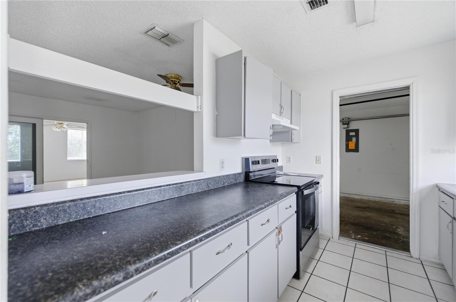 SILVER SPGS SHORES UN 68 - Residential