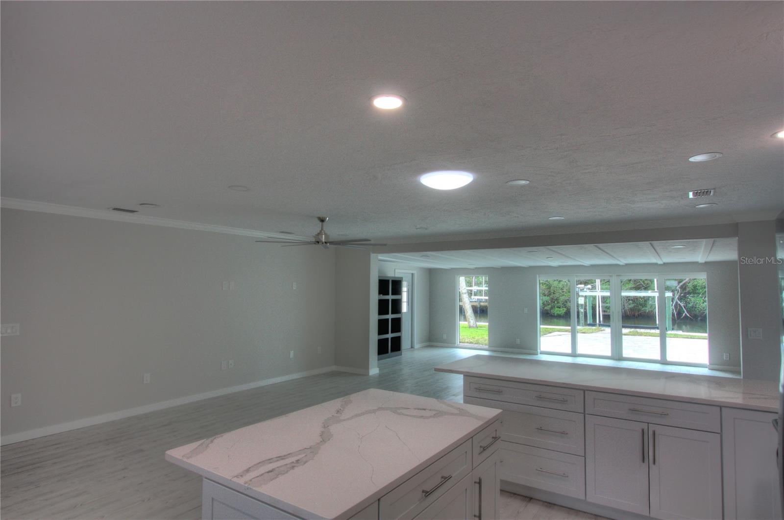 SARASOTA BEACH - Residential Lease