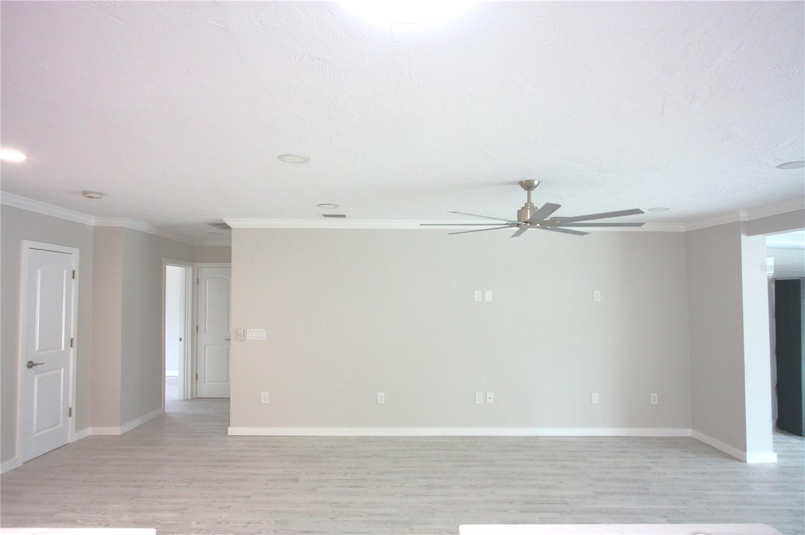 SARASOTA BEACH - Residential Lease