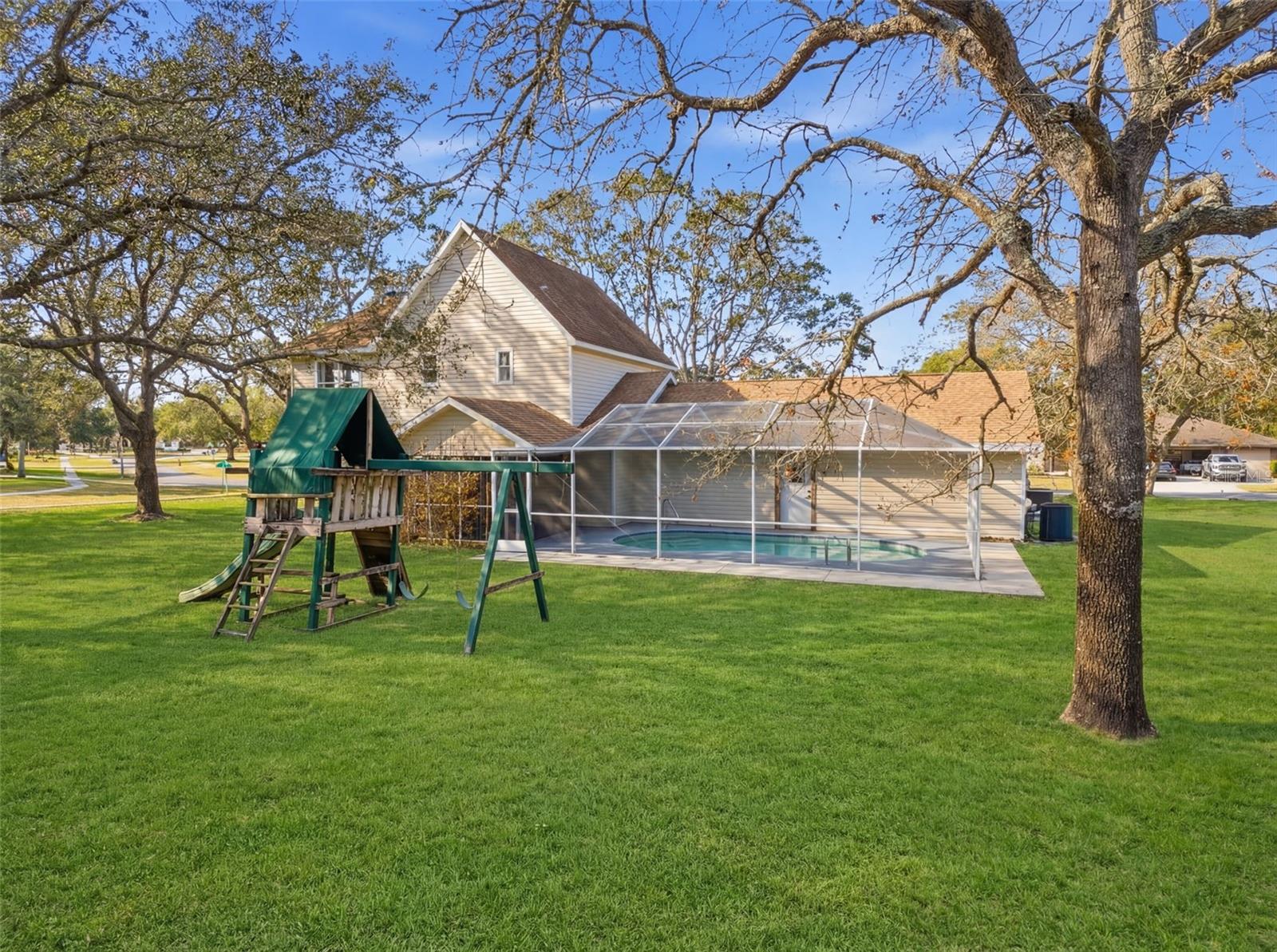 PRESTON HOLLOW - Residential