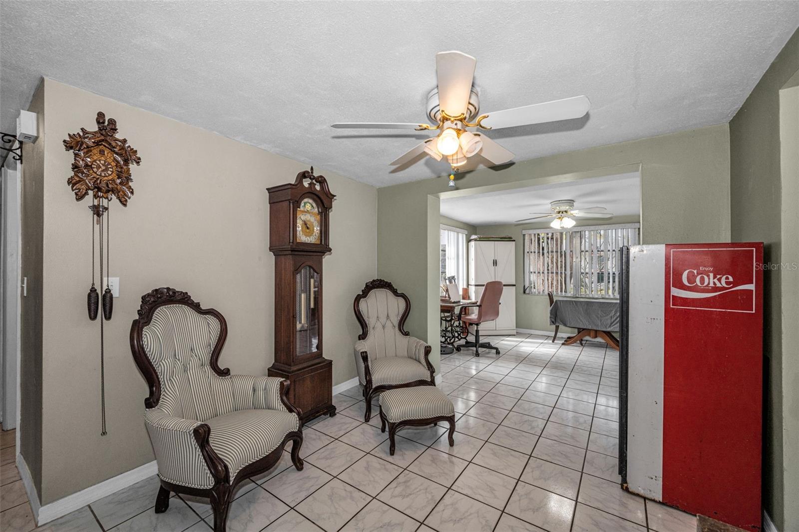 FOREST HILLS - Residential