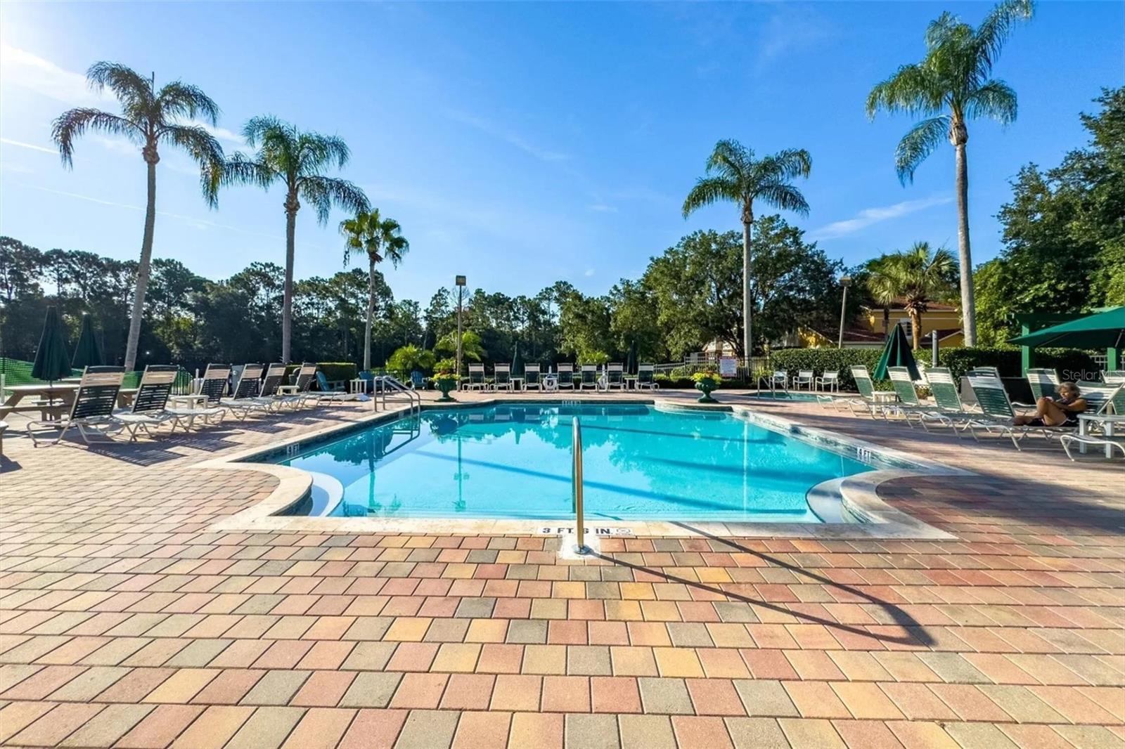 EMERALD ISLAND RESORT PH 2 - Residential