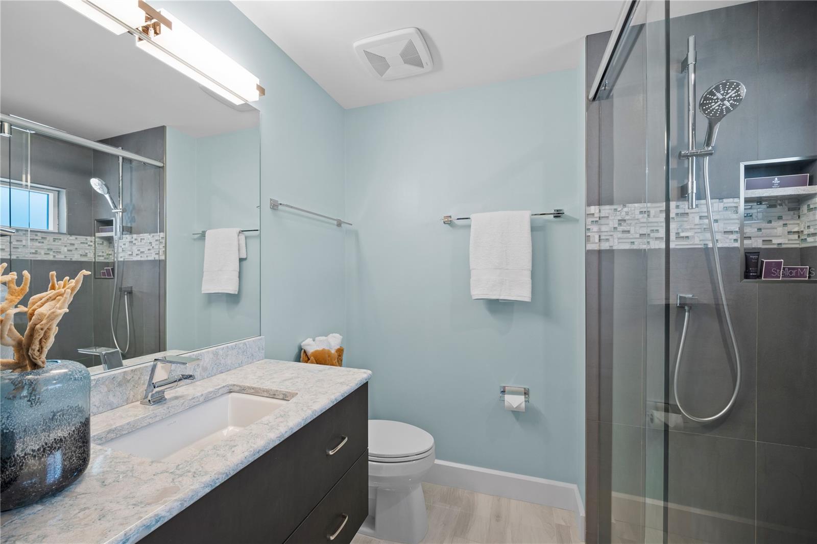 BELLE VISTA POINT 2ND ADD - Residential