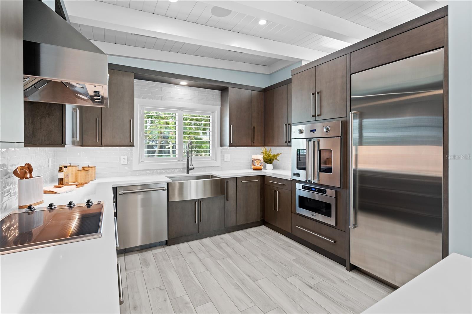 BELLE VISTA POINT 2ND ADD - Residential