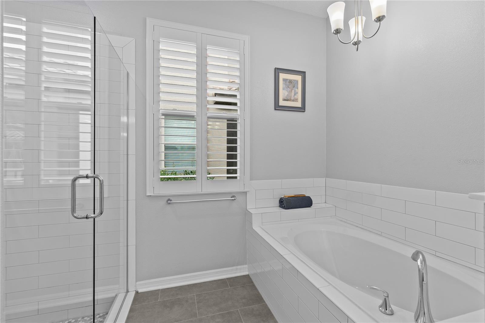 RIVIERA BELLA UN 7 - Residential