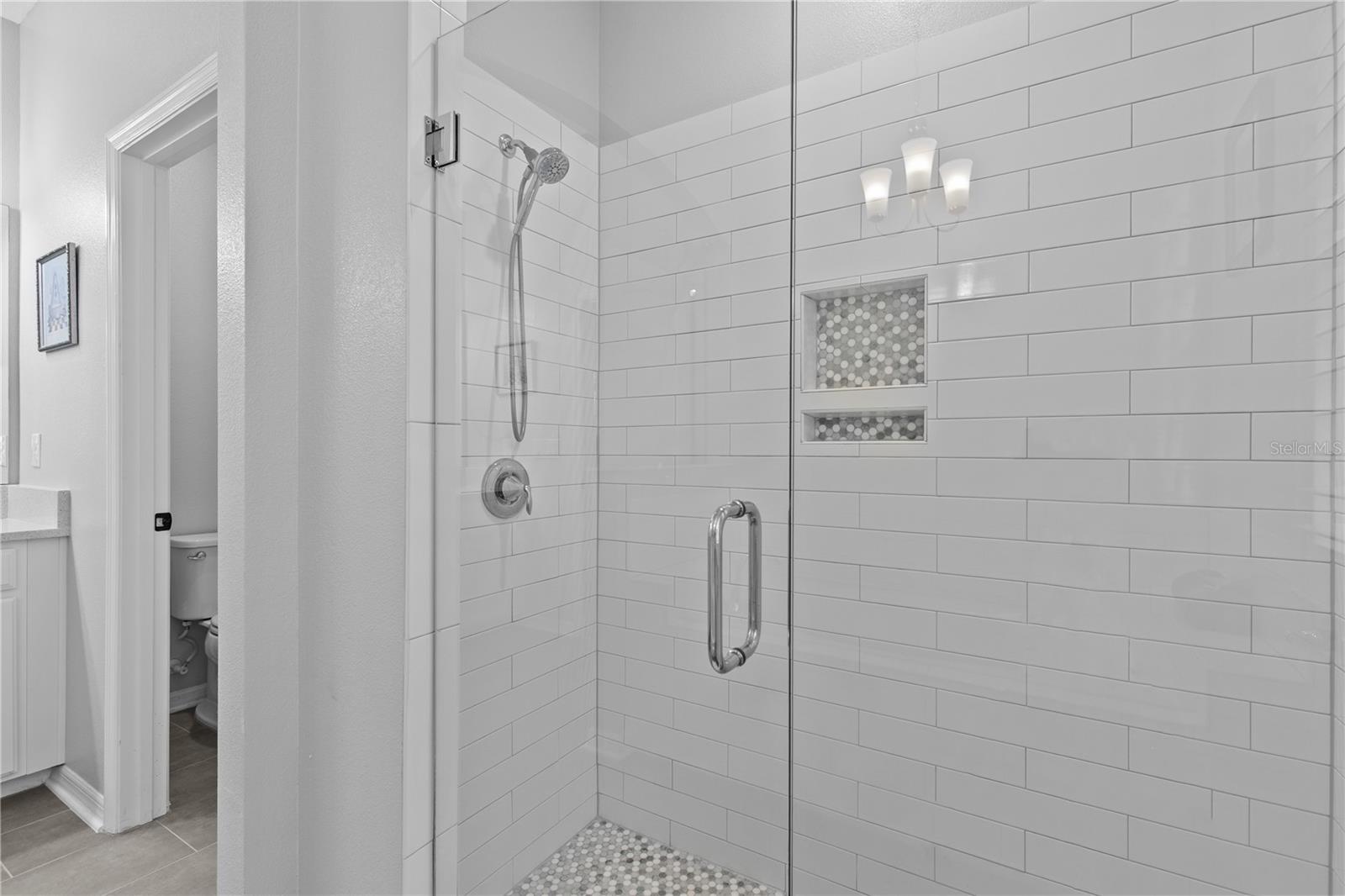 RIVIERA BELLA UN 7 - Residential