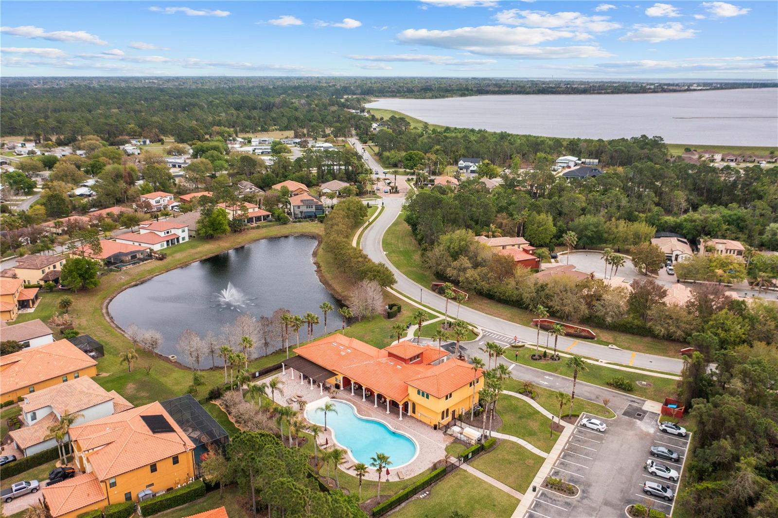 RIVIERA BELLA UN 7 - Residential