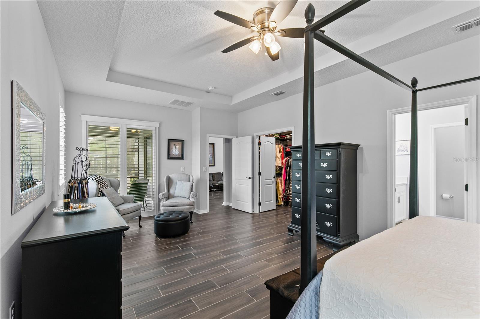 RIVIERA BELLA UN 7 - Residential