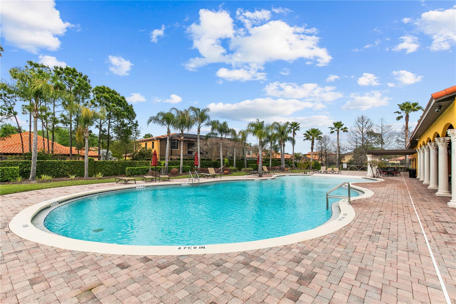 RIVIERA BELLA UN 7 - Residential