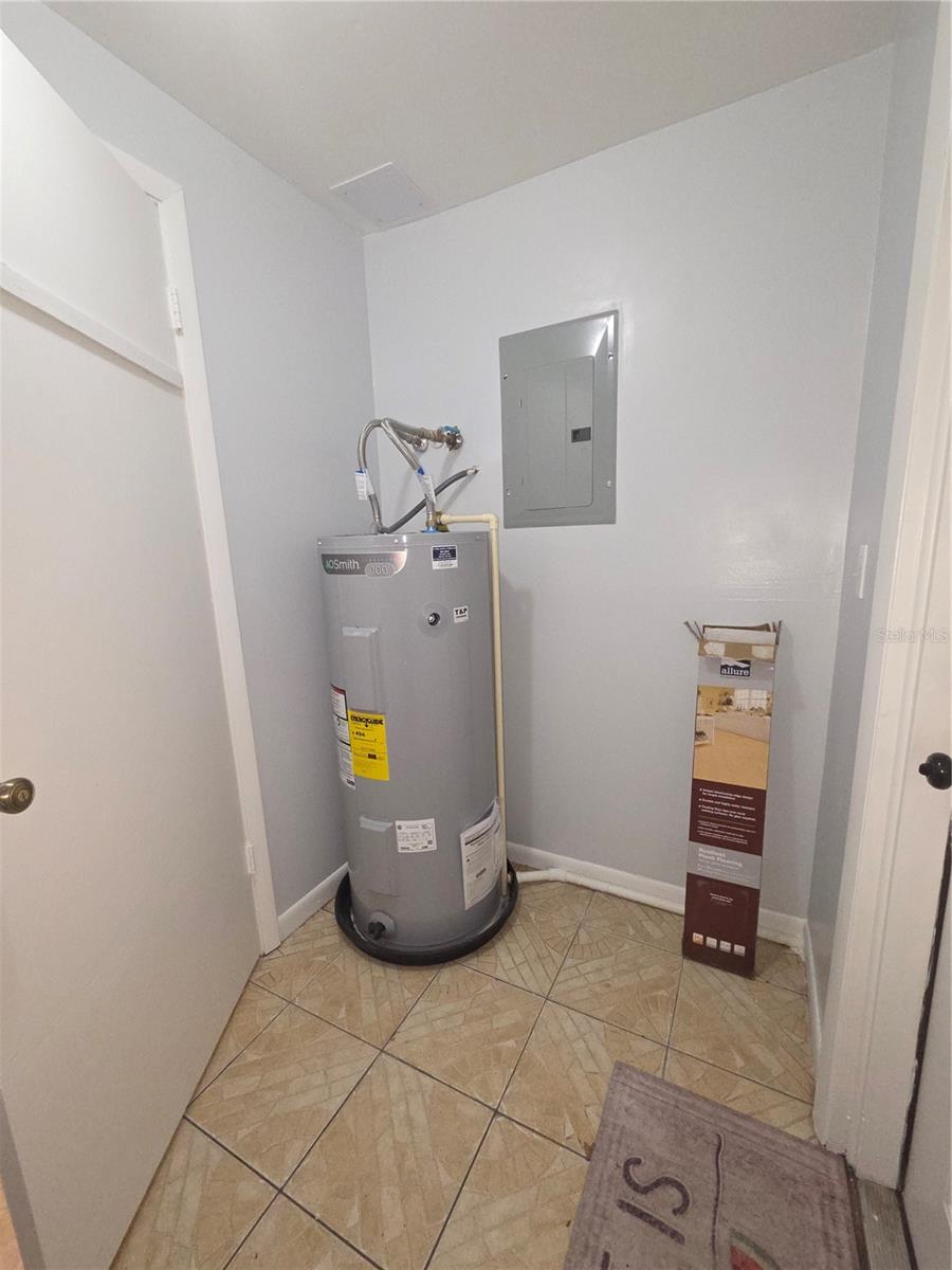 CITRUS SPGS UNIT 01 - Residential