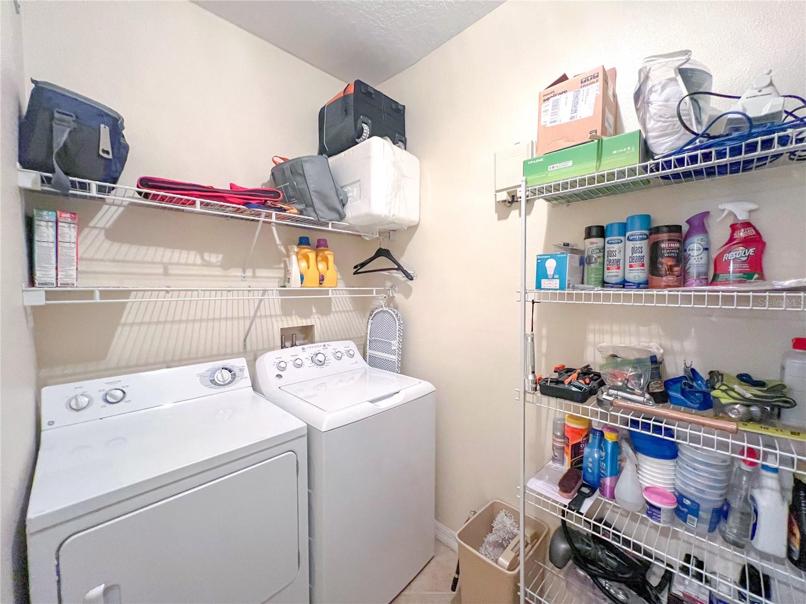 CAMPUS VIEW - Residential Lease