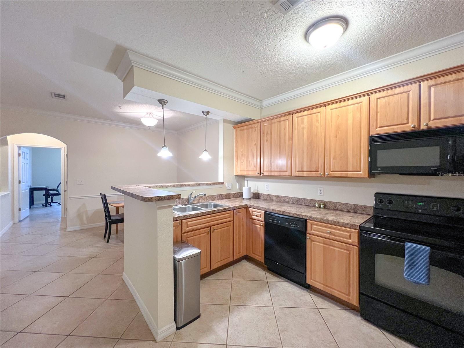 CAMPUS VIEW - Residential Lease