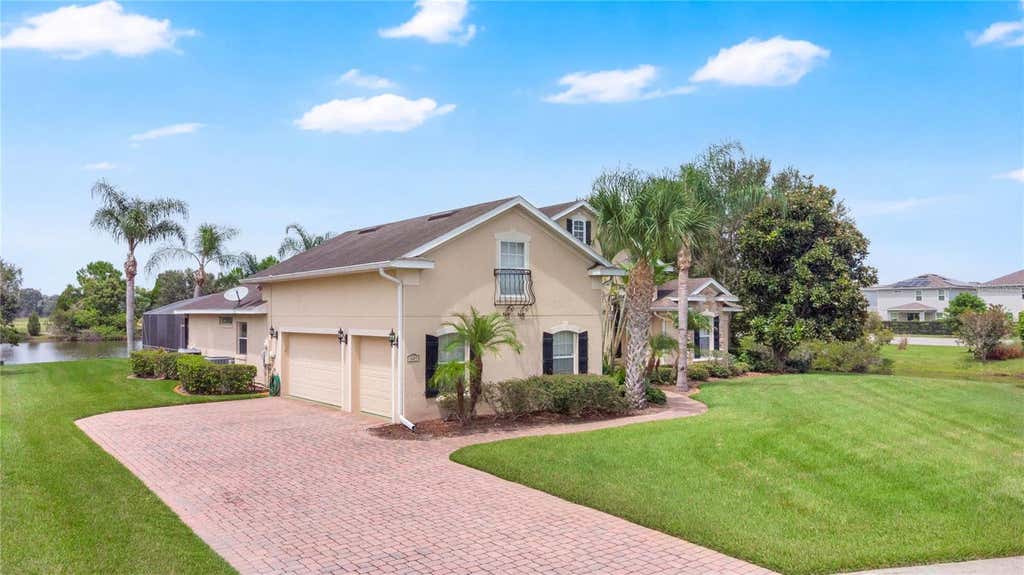 Photo of 1605 Marina Lake Drive, Kissimmee, FL 34744 (MLS # S5154773)