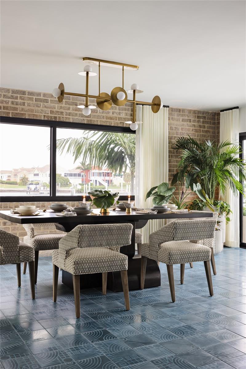 BAYWAY ISLES - Residential