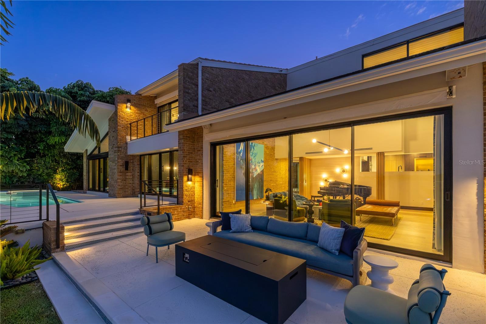 BAYWAY ISLES - Residential