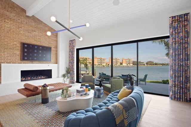 BAYWAY ISLES - Residential