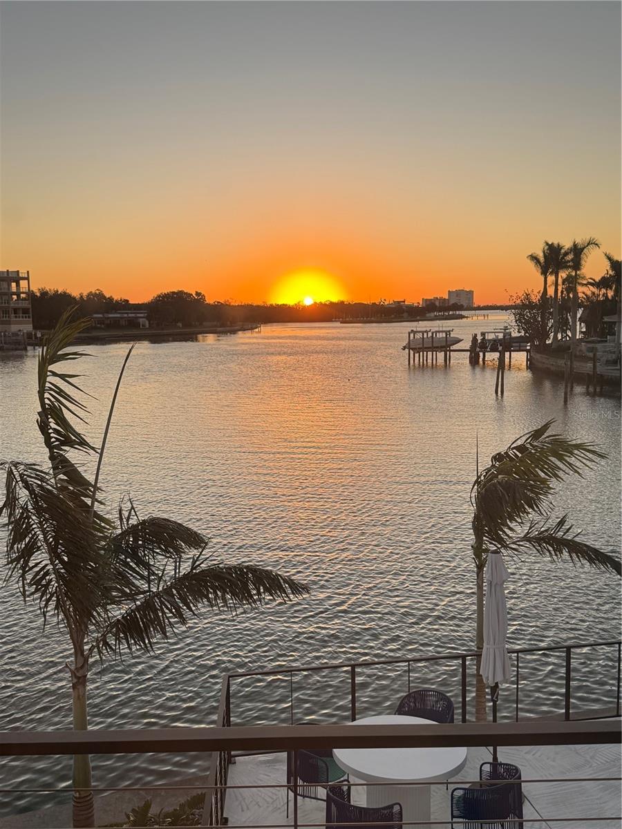 BAYWAY ISLES - Residential