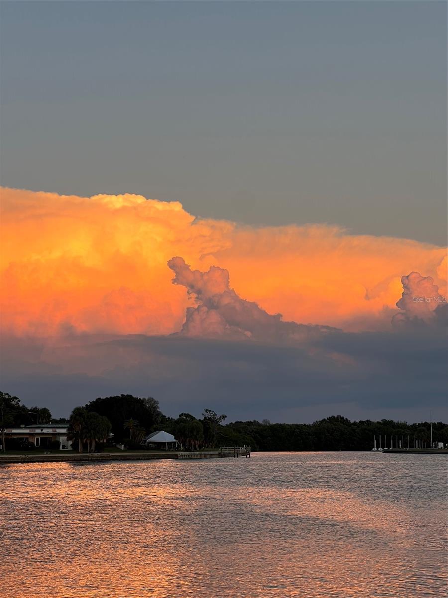 BAYWAY ISLES - Residential