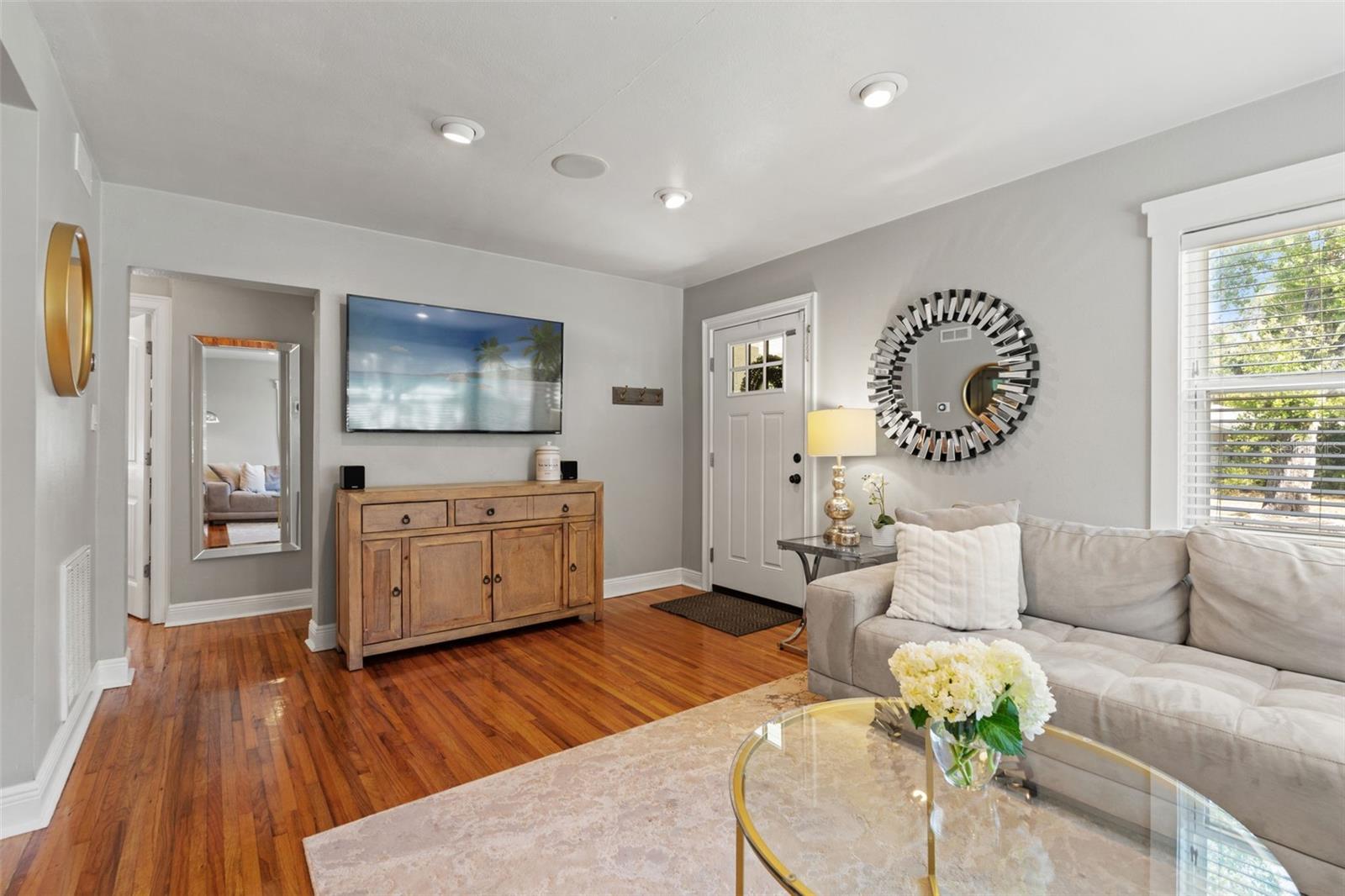 MARYLAND MANOR REV - Residential