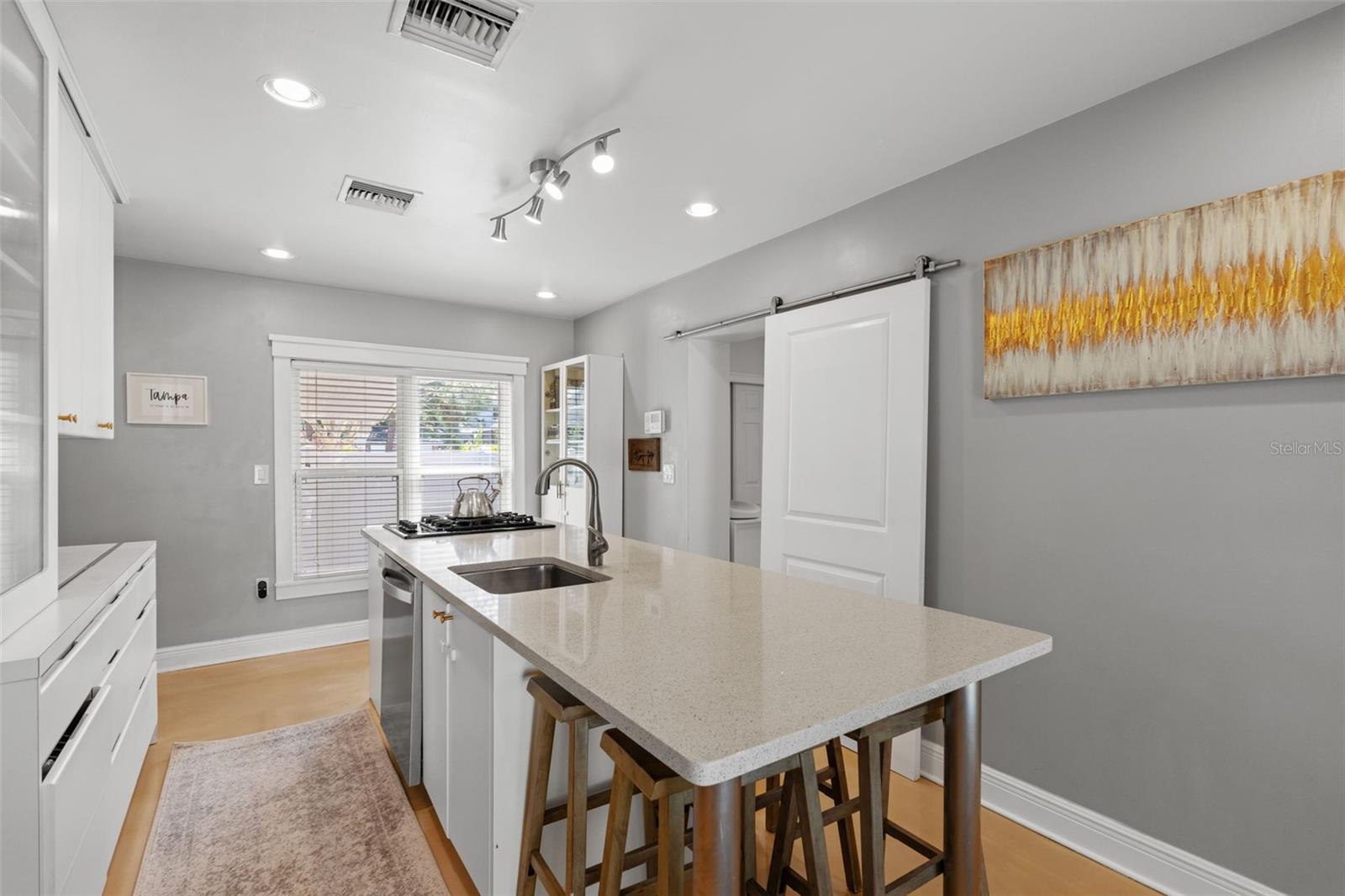 MARYLAND MANOR REV - Residential