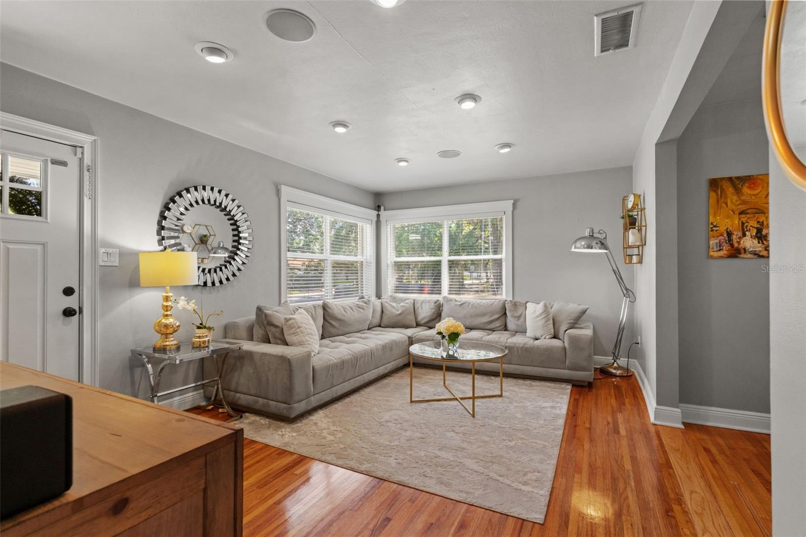MARYLAND MANOR REV - Residential